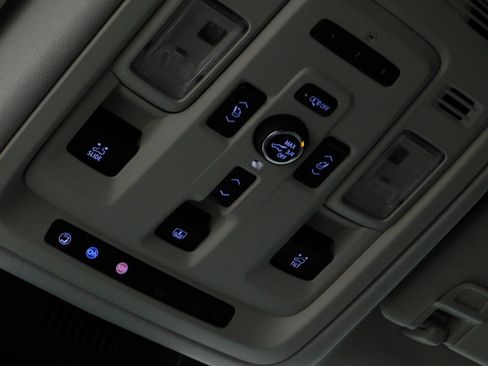 Used 2023 GMC Yukon Denali image 76