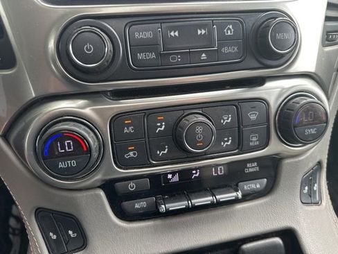 Used 2019 Chevrolet Tahoe LT RWD image 26