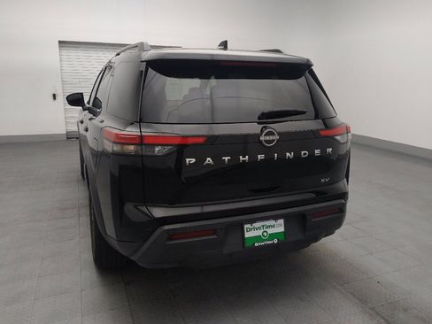 Used 2023 Nissan Pathfinder SV FWD image 6