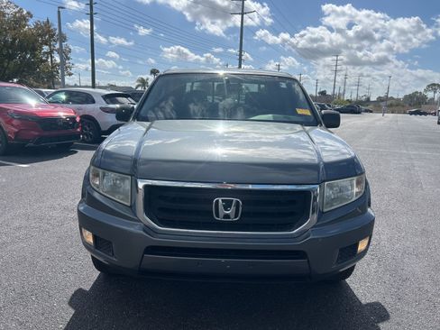 Used 2013 Honda Ridgeline RTS image 2