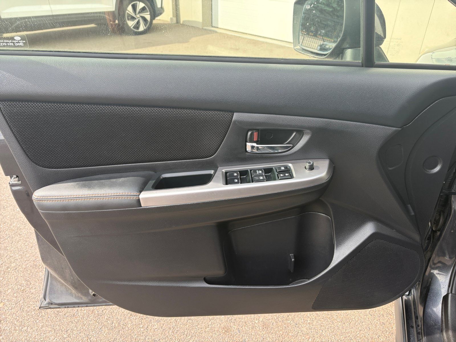 Used 2016 Subaru Crosstrek 2.0i Premium AWD/4WD image 12