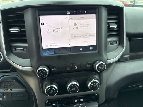 Used 2024 RAM 2500 Big Horn image 23