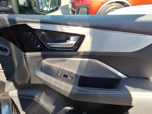 Certified 2024 Acura MDX SH-AWD w/ Technology Package image 15