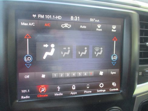 Used 2019 RAM 1500 Lone Star RWD image 15