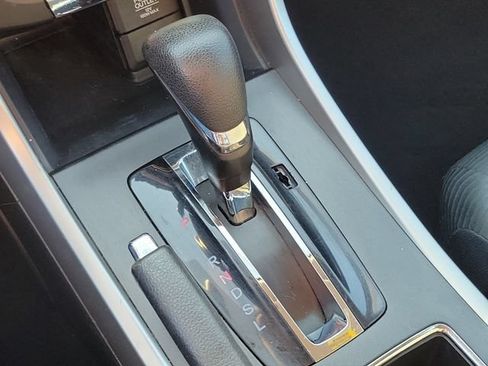 Used 2014 Honda Accord LX image 27