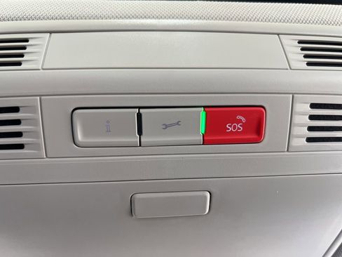 New 2025 Volkswagen Jetta SEL image 35