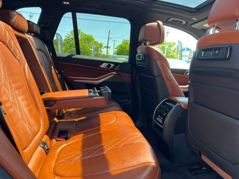 Used 2019 BMW X5 xDrive40i w/ M Sport Package AWD/4WD image 34