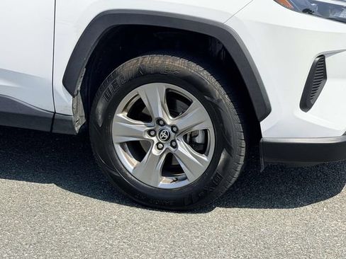 Used 2024 Toyota RAV4 XLE FWD image 7