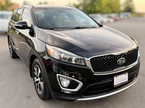 Used 2018 Kia Sorento EX FWD image 4