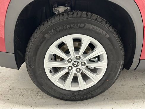 Used 2025 Toyota Grand Highlander FWD image 71