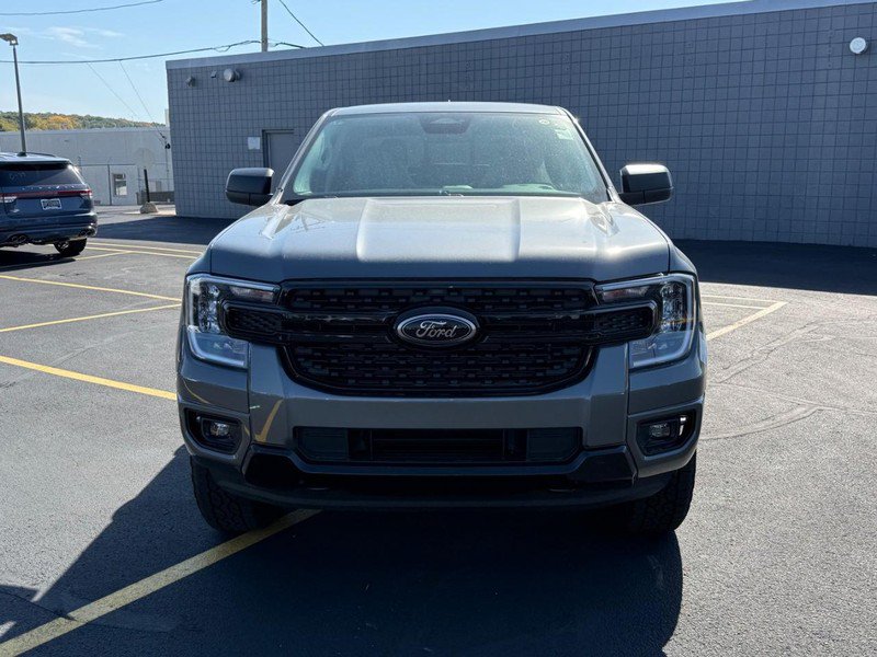 New 2026 Ford Ranger XLT w/ Black Appearance Package AWD/4WD image 11