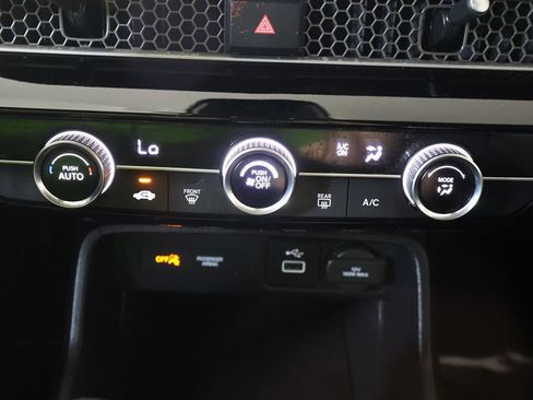 Used 2023 Honda Civic LX image 39