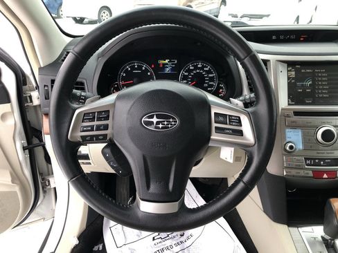 Used 2014 Subaru Outback 2.5i Limited image 12