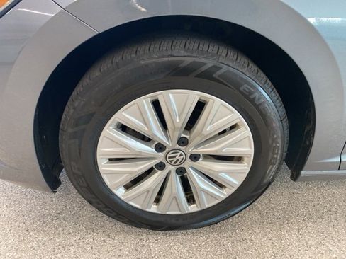 Used 2020 Volkswagen Jetta S image 10