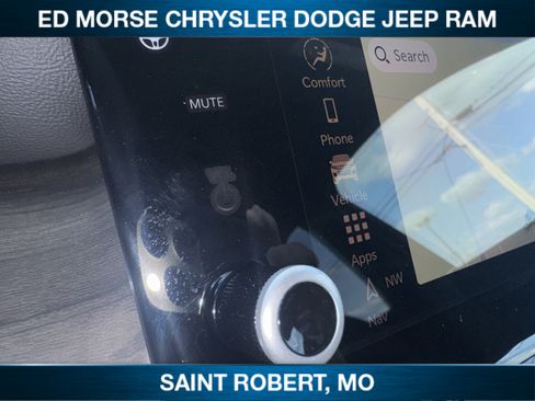New 2026 Jeep Grand Cherokee Altitude AWD/4WD image 19