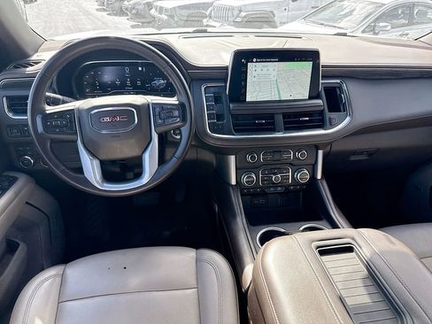 Used 2023 GMC Yukon SLT image 25