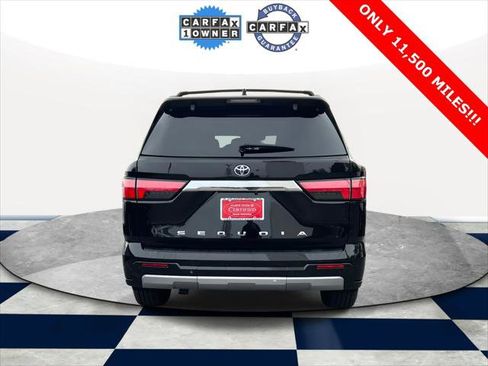 Used 2023 Toyota Sequoia Limited image 7