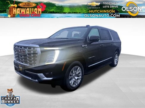Used 2025 GMC Yukon XL Denali image 1