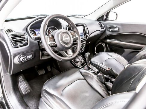 Used 2019 Jeep Compass Limited w/ Safety & Security Group AWD/4WD image 29