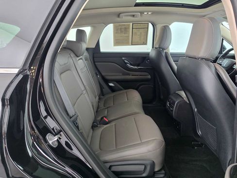 Used 2024 Lincoln Corsair Grand Touring w/ Equipment Group 302A AWD/4WD image 12
