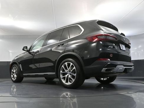 Used 2022 BMW X5 xDrive40i AWD/4WD image 56