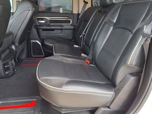 Used 2022 RAM 2500 Laramie image 10