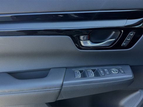 New 2025 Honda CR-V EX-L image 9