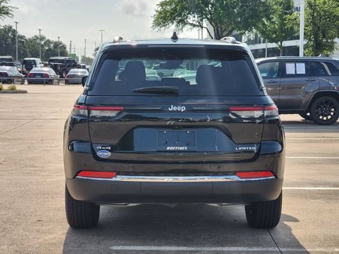 Certified 2024 Jeep Grand Cherokee Limited AWD/4WD image 6