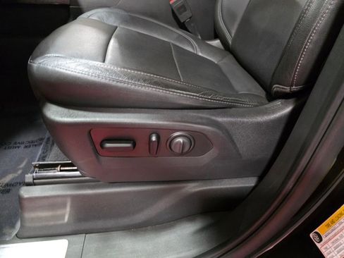 Used 2019 Chevrolet Silverado 1500 LTZ w/ LTZ Plus Package image 14