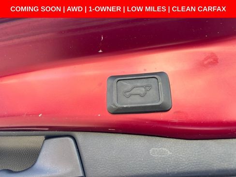 Used 2019 Toyota RAV4 XLE Premium w/ Cold Weather Package AWD/4WD image 11