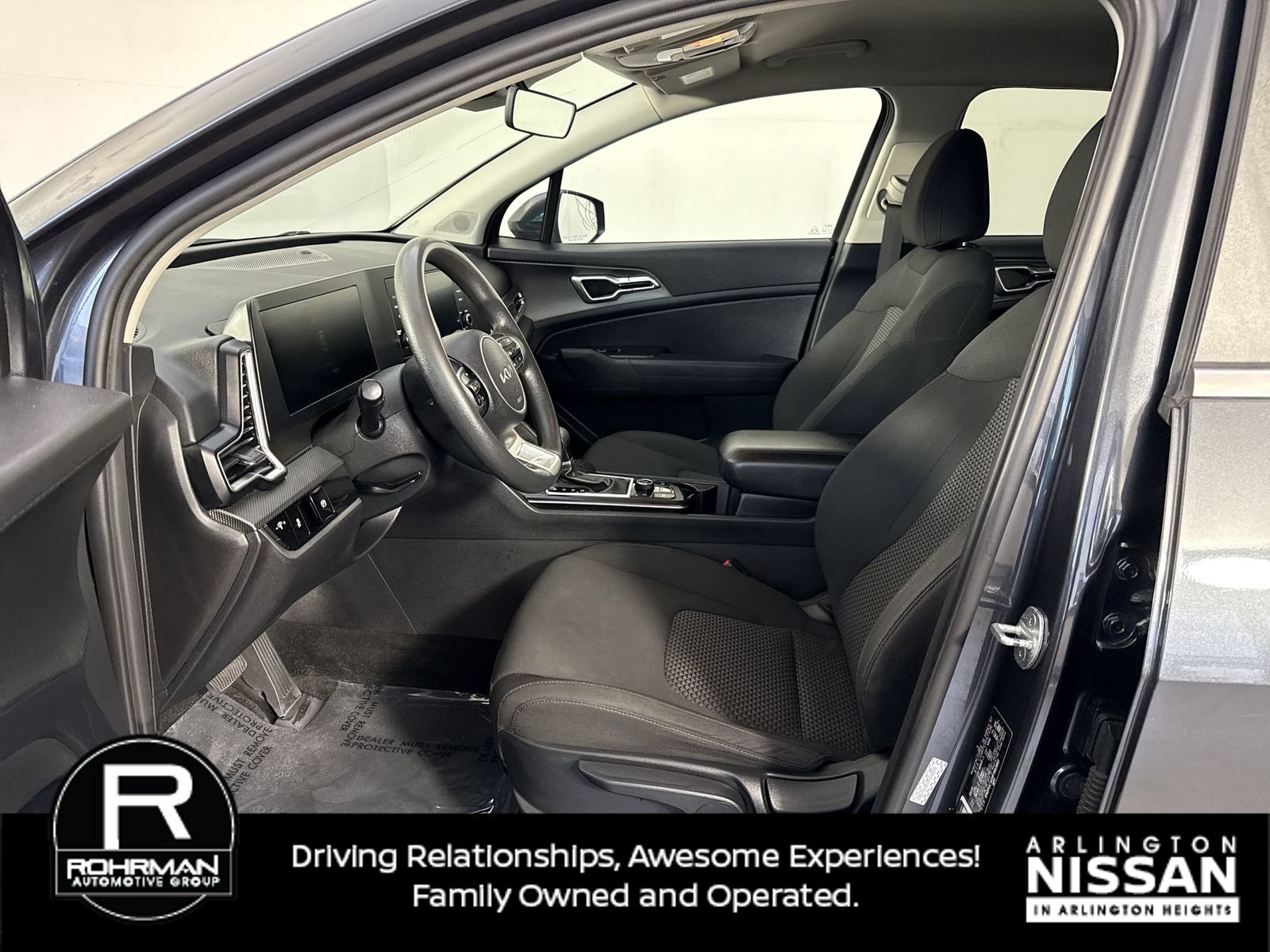 Used 2023 Kia Sportage LX AWD/4WD image 4