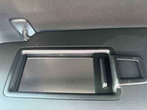 Used 2024 Volkswagen Jetta Sport image 36