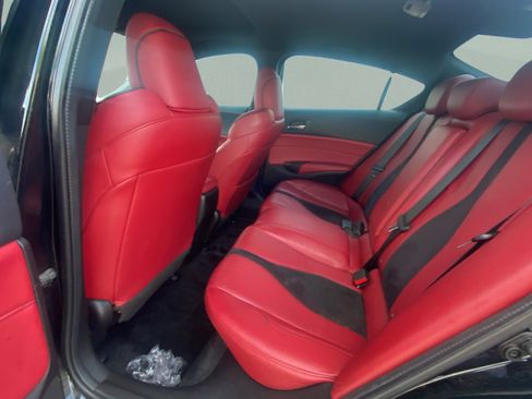 Used 2019 Acura ILX FWD image 16