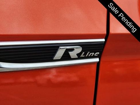 Used 2019 Volkswagen Jetta R-Line image 9