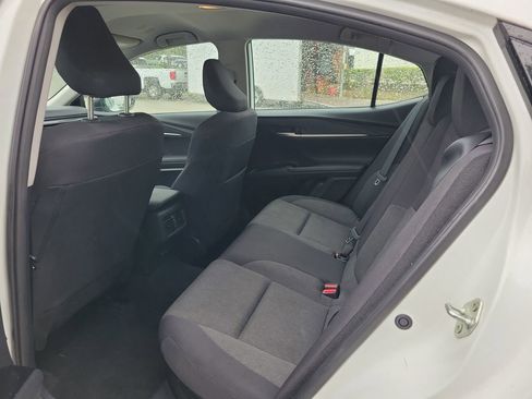 Used 2025 Toyota Camry LE FWD image 11
