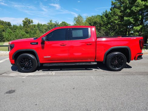Used 2023 GMC Sierra 1500 Elevation w/ LPO, Elevation Black Package AWD/4WD image 2