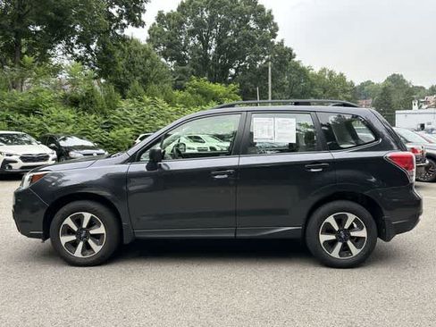 Used 2018 Subaru Forester 2.5i w/ Alloy Wheel Package AWD/4WD image 2