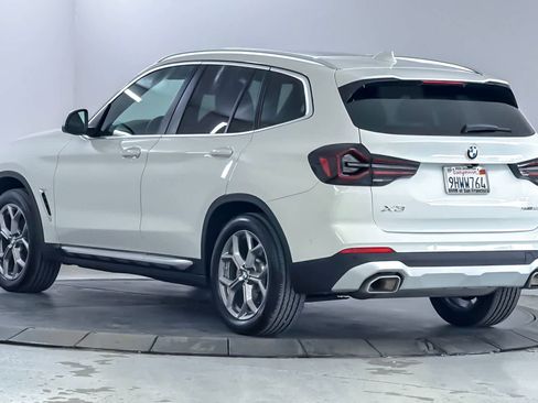 Used 2024 BMW X3 xDrive30i w/ Premium Package image 6