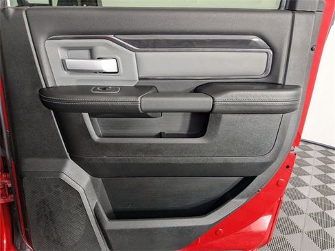 Used 2021 RAM 2500 Power Wagon image 35