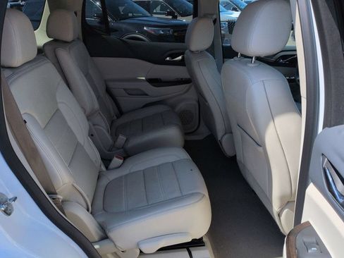 Used 2023 GMC Acadia Denali AWD/4WD image 27