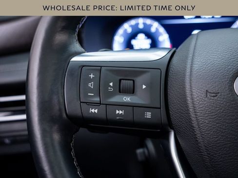 Used 2023 INFINITI QX60 Sensory w/ Vision Package AWD/4WD image 30