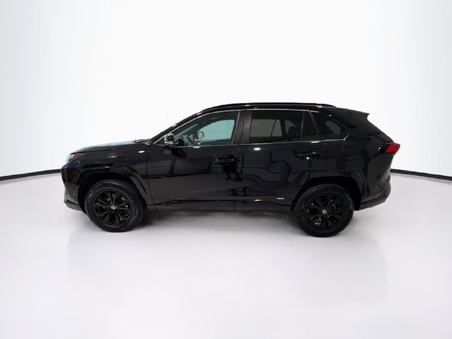 Used 2023 Toyota RAV4 SE AWD/4WD image 4