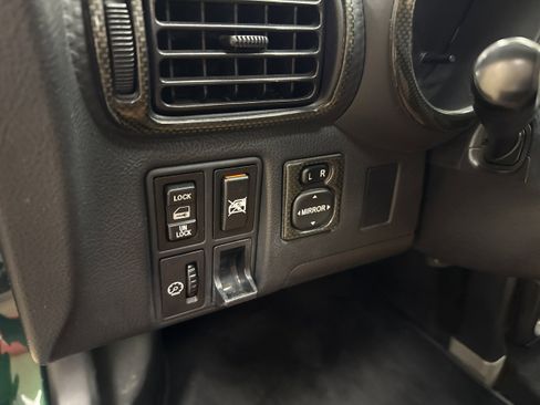 Used 2002 Toyota MR2 image 19