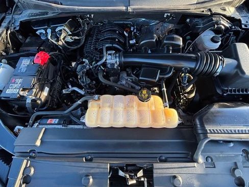 Used 2018 Ford F150 XLT image 25