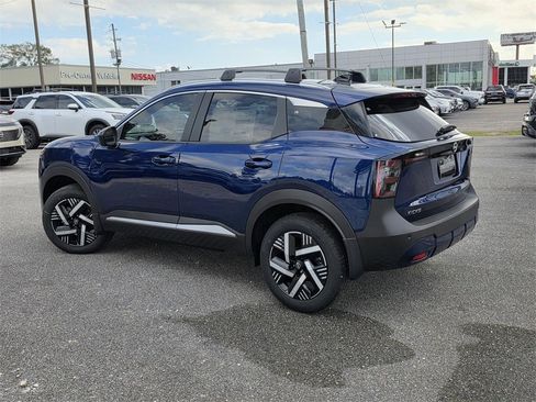 New 2026 Nissan Kicks SV image 5