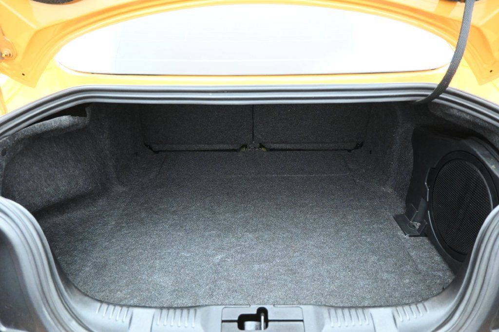 Used 2022 Ford Mustang GT Premium RWD image 32