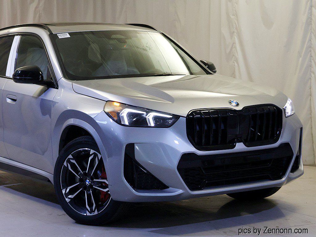 New 2027 BMW X1 xDrive28i AWD/4WD image 2