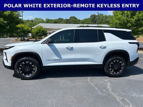 New 2026 Chevrolet Traverse Z71 w/ Driver Confidence Package AWD/4WD image 12