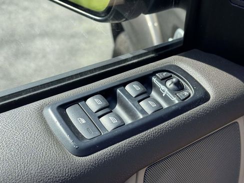 Used 2013 Land Rover LR4 HSE AWD/4WD image 13