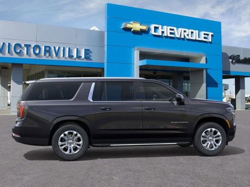 New 2026 Chevrolet Suburban LS image 5